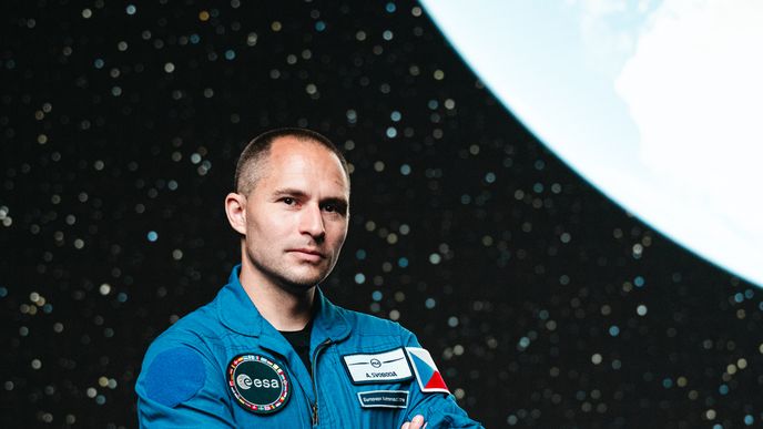 Aleš Svoboda by měl na ISS letět nejpozději do roku 2028. Aleš Svoboda by měl na ISS letět nejpozději do roku 2028.