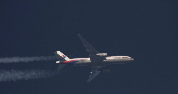 Nová tajemství zmizelého letu MH370: Chyba pilotů, nebo strategická nehoda?