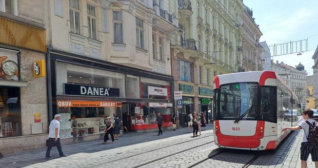 Brno přechází od 1. července na prázdninový provoz MHD.