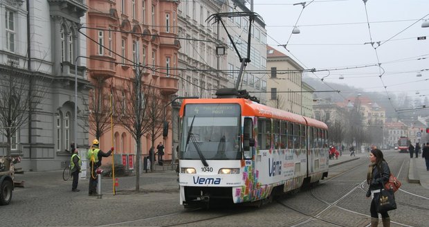 Příspěvek na dopravu zabral: Brňané kupují roční kupony jako diví!