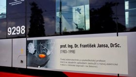 Devátá tramvaj 15T nese jméno významné osobnosti: Dostala tvář i jméno Františka Jansy