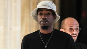 Francouzský rapper, který si říká MHD, byl odsouzen k 12 letům vězení za vraždu mladého muže.
