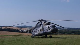 Potřebuje armáda nové vrtulníky? Sovětské helikoptéry slouží už desítky let