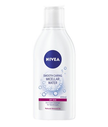 Jemná pečující micelární voda Nivea, 200 Kč (400 ml).  Koupíte v síti drogérií.