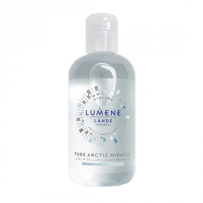 Čistící micelární voda, Pure Arctic Miracle 3-in-1 Micellar Cleansing Water, Lumene, prodává Parfumerie FAnn nebo fann.cz, 289 Kč/250 ml