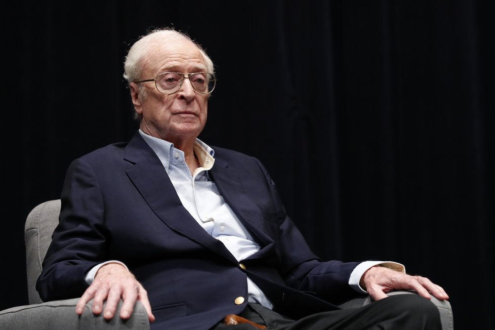 Herec Michael Caine ve Varech