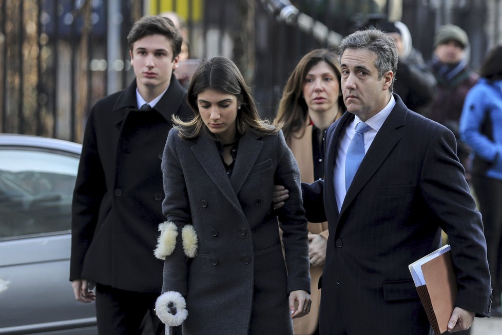 Trumpův bývalý právník Michael Cohen s rodinou