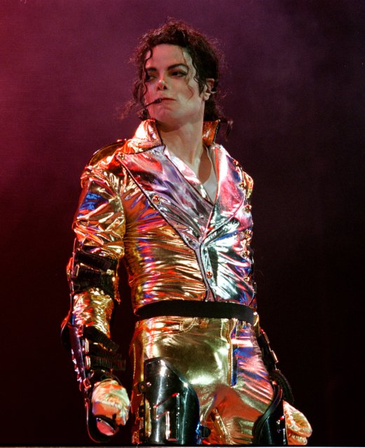 Michael Jackson během koncertu v Praze v roce 1996