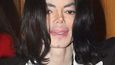 Michael Jackson po všech plastikách budil hrůzu