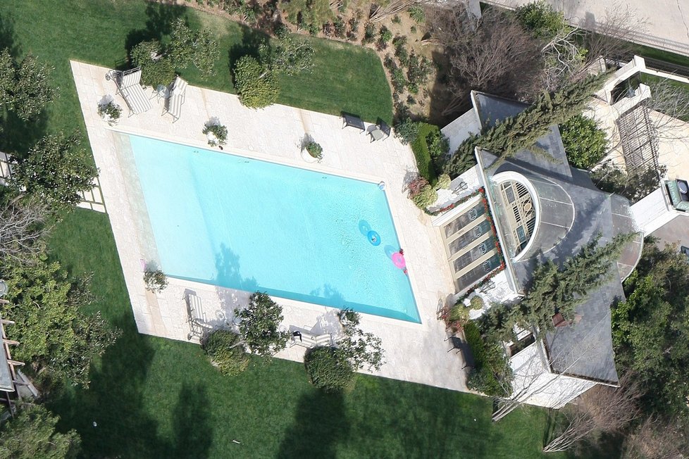 K domu patří vlastní bazén