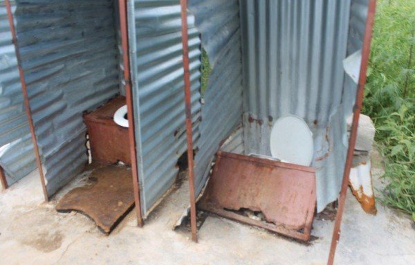 Toalety v regionu jsou často zanedbané.