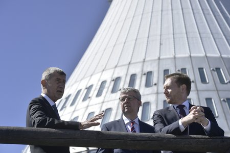 Premiér Andrej Babiš (ANO) na Ještědu s jeho saským protějškem Michaelem Kretschmerem (21.8.2020)