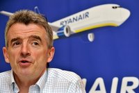 Kontroverzní ředitel Ryanair: Prosadím létání ve stoje!