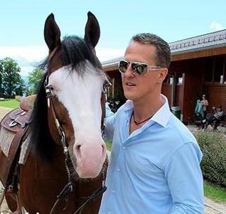 Legendární Michael Schumacher s koněm Diggerem