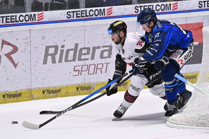 ONLINE: Vítkovice - Sparta 0:1. Pražané jdou do vedení, skóre otevřel Irving ONLINE: Vítkovice - Sparta 0:1. Pražané jdou do vedení, skóre otevřel Irving