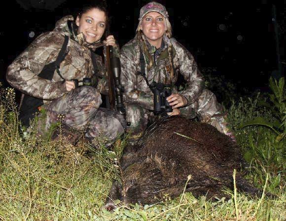 Lovkyně Michaela s americkou kolegyní Larysou přijely na Slovensko - a střílely jako o život.