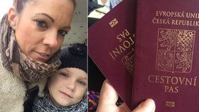 Michaela Nosková měla na letišti problémy kvůli pasu.
