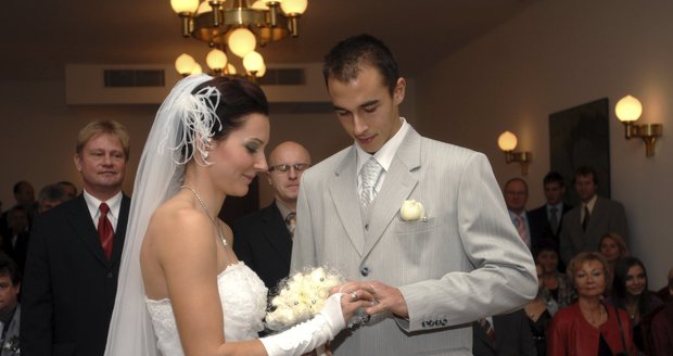 Lukáš Rosol a jeho první žena Denisa Ščerbová v roce 2008.