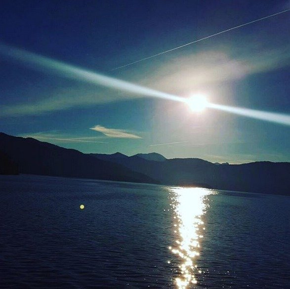 Ochotská zveřejnila na Instagramu snímek jezera.