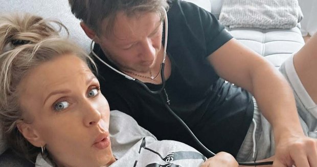 Michaela Ochotská se pochlubila prvním kopnutím miminka