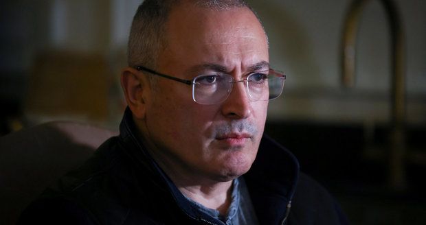Kremelský kritik zdrcen smrtí Schwarzenberga: Chodorkovskij ho označil za klíčovou postavu politiky ČR