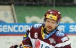 »Najdete10 rozdílů?« Kapitán Sparty Michal Broš v běžné »pracovní uniformě«.