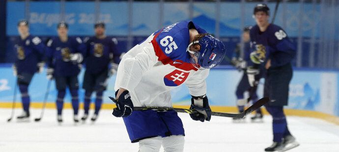 Hokejový obránce Michal Čajkovský na olympiádě v Pekingu.