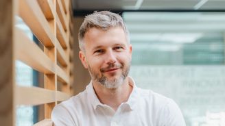 Podnikové systémy jsou jako hrady. Chytré aplikace rozšiřují jejich možnosti, říká Černý z Asseco Solutions Podnikové systémy jsou jako hrady. Chytré aplikace rozšiřují jejich možnosti, říká Černý z Asseco Solutions