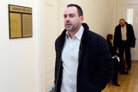 Milionář Červín oddaluje vězení: Nemá peníze na obhájce, soud stání zrušil