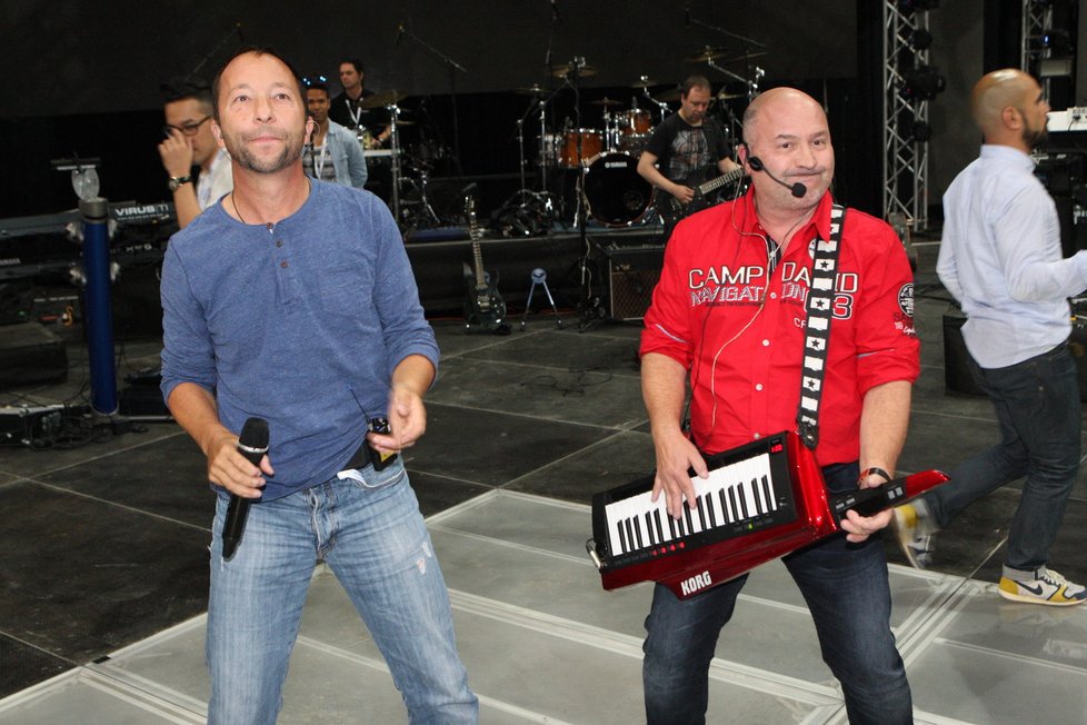 DJ Bobo a Michal David při zkoušce.