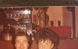 1987 V pražské restauraci tři roky po seznámení.