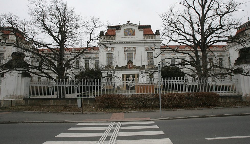 Léčebna v Bohnicích, kde byl Herzán.