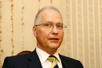 Ruští špioni to nevzdávají, opět se v Česku chtějí vydávat za diplomaty. Před čím dál varuje BIS?