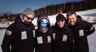 Ztráta pro Ledeckou. Přišla o důležitého muže, zase po olympiádě Ztráta pro Ledeckou. Přišla o důležitého muže, zase po olympiádě