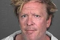 Herec z Kill Bill byl zatčen za napadení syna: Chytl ho při kouření trávy!