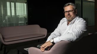 Jedna z nejvýraznějších tváří J&T končí. Michal Semotan míří za novou výzvou Jedna z nejvýraznějších tváří J&T končí. Michal Semotan míří za novou výzvou