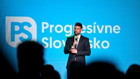 Šéf hnutí Progresivní Slovensko Michal Šimečka ve volebním štábu (1.10.2023)