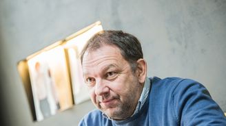 Energoaktivista Šnobr odpovídá úředníkovi Hamplovi: Česko riskuje soud o windfall tax Energoaktivista Šnobr odpovídá úředníkovi Hamplovi: Česko riskuje soud o windfall tax
