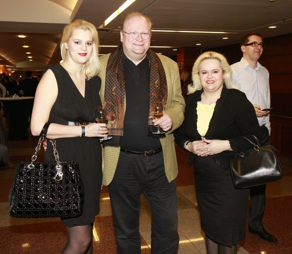 Ornella Koktová, Michal Štika a Monika Binias
