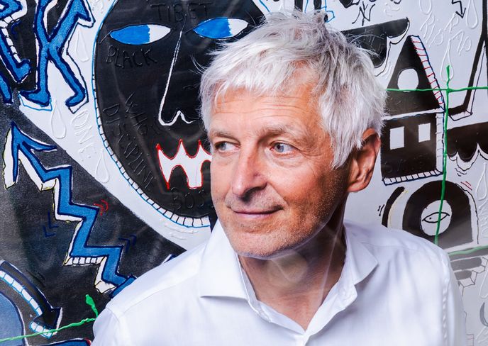 Český filantrop, podnikatel a investor Michal Zahradníček. Český filantrop, podnikatel a investor Michal Zahradníček.