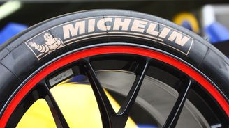 Michelin v pololetí navýšil zisk na téměř miliardu eur. Pomohlo i Trumpovo snížení daní