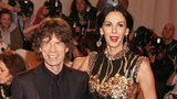 Mick Jagger v šoku: Jeho přítelkyně se oběsila na klice!