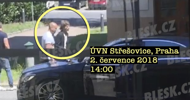 Mick Jagger skončil před koncertem v nemocnici! U doktora, co operoval rakovinu hrtanu Jiřímu Pomeje