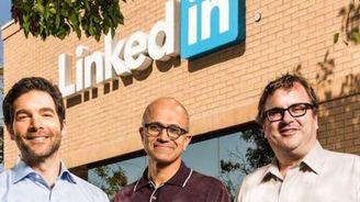 O Linkedin soupeřilo pět společností, mezi nimi Google i Facebook