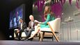 Panel s členem americké sněmovny reprezentantů Ro Khannou, prezidentem Microsoftu Bradem Smithem a moderátorkou televize CNBC Karen Tsoovou v rámci konference Web Summit 2019