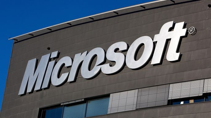 Microsoft se stal druhou nejhodnotnější firmou světa, už přeskočil i ropný Exxon 