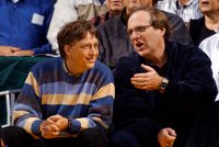 Miliardář Paul Allen (†65) zemřel na rakovinu. S kamarádem Gatesem založil Microsoft