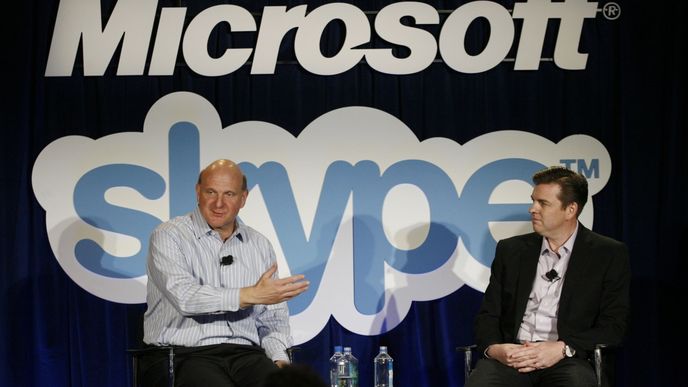 Microsoft koupil Skype