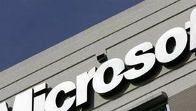Microsoft stáhl svou nabídku o koupi Yahoo