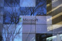 Microsoft tlačí na Trumpa, aby pustil muslimské pracovníky do země